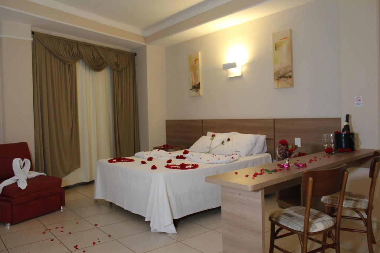Agua Viva Hotel Olímpia Eksteriør billede